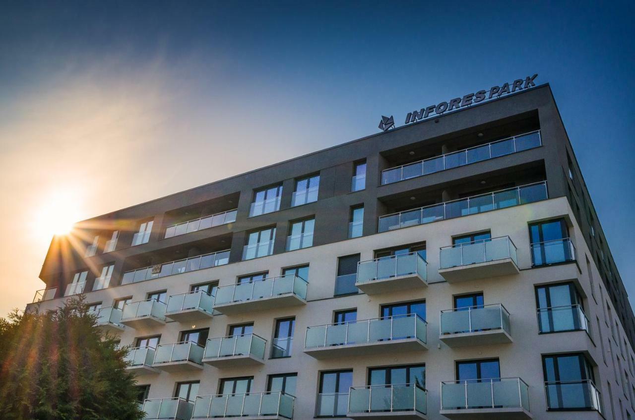 Apartamenty I Pokoje Inforespark Przemyśl Exterior foto